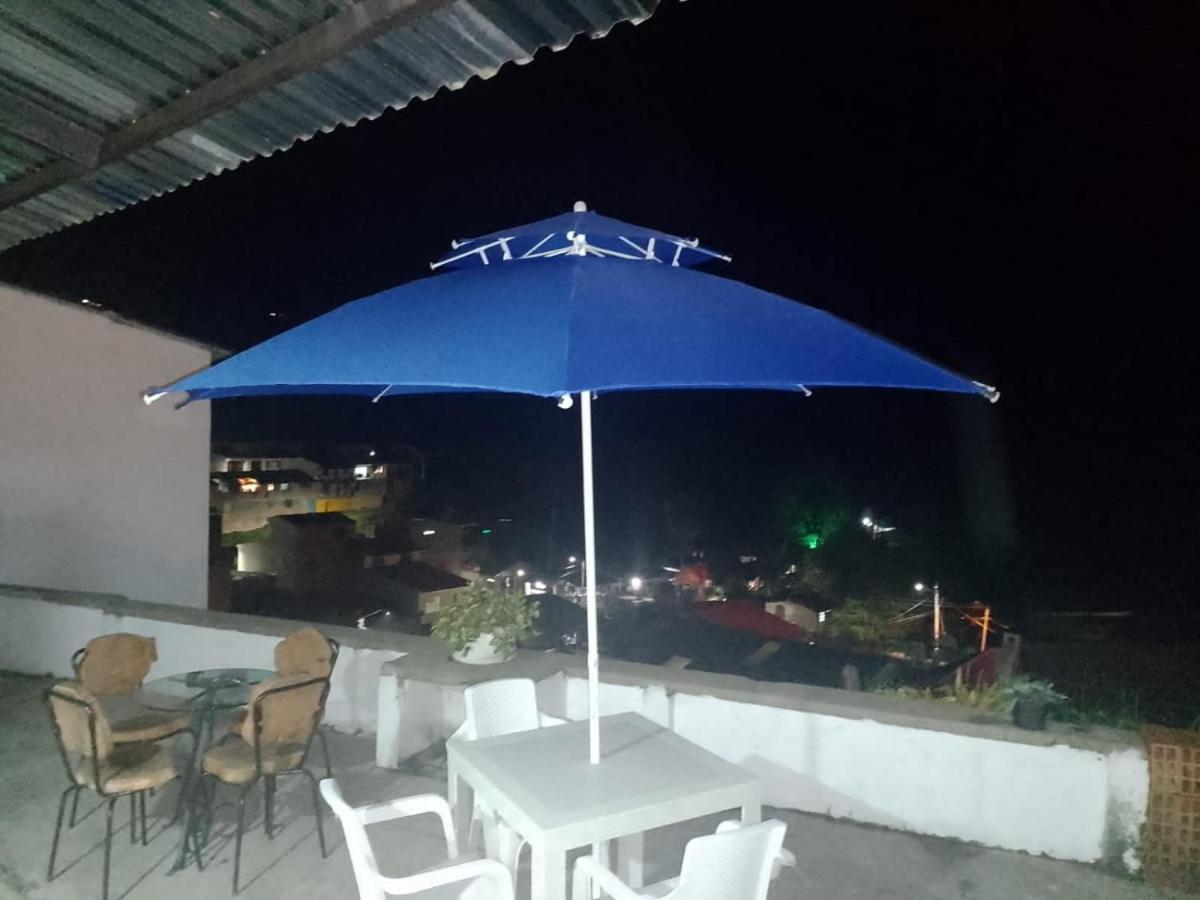 Hostal Villa Del Sol ซาเลนโต ภายนอก รูปภาพ