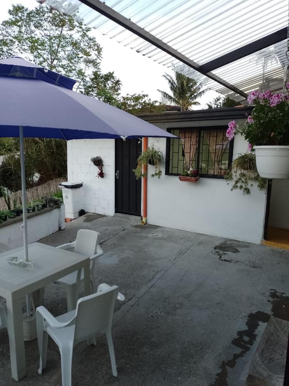 Hostal Villa Del Sol ซาเลนโต ห้อง รูปภาพ